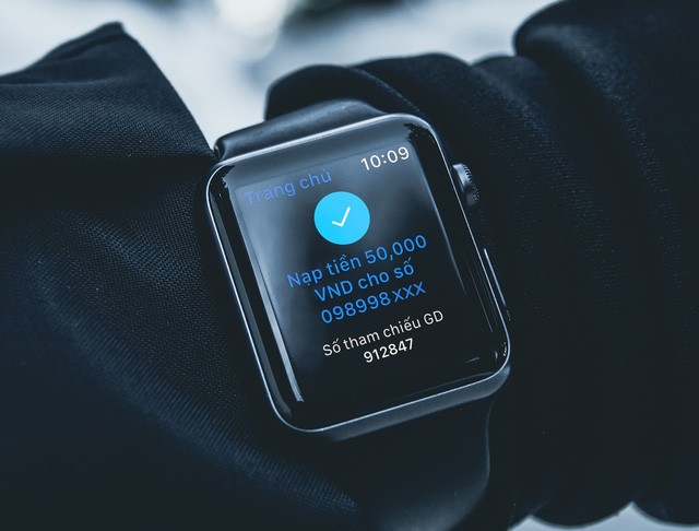 Ứng dụng ngân hàng trên Apple Watch - Bước tiến mới trong cuộc đua phát triển dịch vụ ngân hàng số - Ảnh 2. Ứng dụng ngân hàng trên Apple Watch - Bước tiến mới trong cuộc đua phát triển dịch vụ ngân hàng số - Ảnh 2.