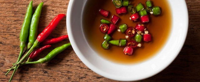 Đâu là tiêu chí để mua được nước mắm sạch ăn Tết? - Ảnh 2. Đâu là tiêu chí để mua được nước mắm sạch ăn Tết? - Ảnh 2.