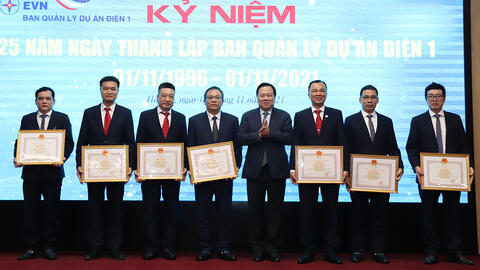 Ban Quản lý dự án điện 1 kỷ niệm 25 năm thành lập