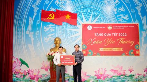 Everland Group tài trợ Đường Hoa Xuân và tặng quà người nghèo tại Đồng Tháp