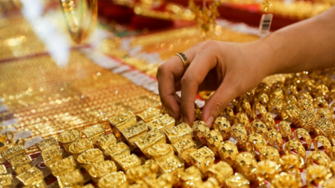 Giá vàng lập đỉnh mới