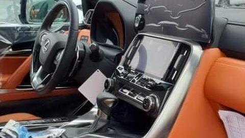 Lexus LX 600 2022 đầu tiên về Việt Nam: Giá 11,5 tỷ đồng, phiên bản 4 chỗ, bom tấn phân khúc SUV full-size cho giới nhà giàu
