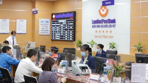 VNPost chào bán hơn 122 triệu cp LPB: Chỉ có 7 NĐT cá nhân đăng ký mua 800 cổ phiếu