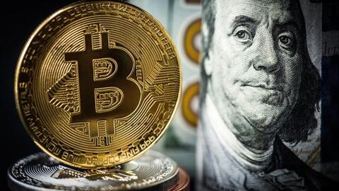 Giá vàng, USD và Bitcoin đồng loạt tăng mạnh, yen Nhật thấp nhất 6 năm