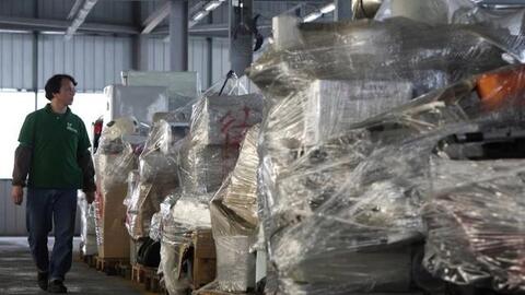 ‘Khát’ chip, một ông lớn lùng mua máy giặt tìm silicon