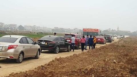Thị trường đất nền phát triển quá 'nóng' dẫn đến nhiều hệ lụy