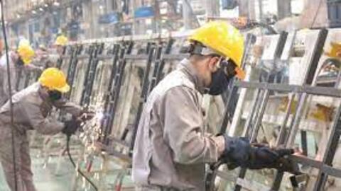 Khó tiếp cận với các khoản vay ngân hàng, công nhân lao động khổ sở vì tín dụng đen