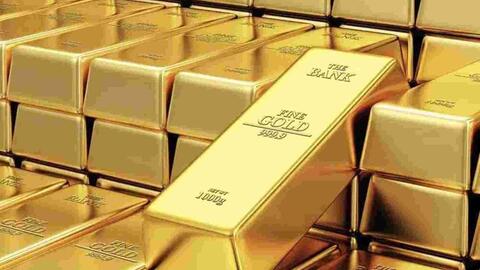 Giá vàng thế giới tăng mạnh, vì sao trong nước giảm?