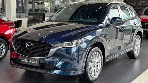 Mazda CX-5 bất ngờ tăng giá bán nhưng vẫn là món hàng hot, giữ nguyên cơ hội trở thành "vua doanh số" năm 2023