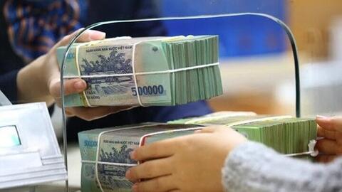 Có nên gửi tiết kiệm ngân hàng?
