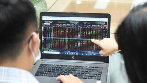 Lãi vay margin hạ nhiệt,"zero fee" nóng lên