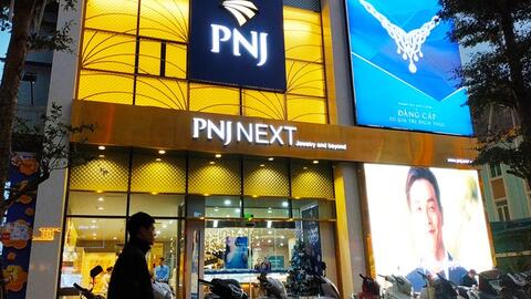 PNJ lên kế hoạch lãi sau thuế kỷ lục hơn 2.000 tỷ trong năm 2024 dù nhận định thị trường bán lẻ khó khăn