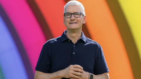 Tim Cook - CEO lừng danh Apple vừa đến Việt Nam, sẽ gặp gỡ nghệ sĩ và nhà sáng tạo nội dung Việt