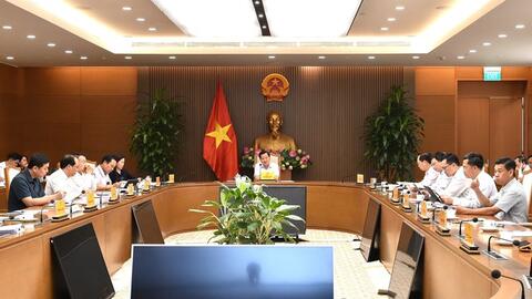 Chậm nhất ngày mai (17/5), NHNN phải công bố quyết định thanh tra thị trường vàng, chuyển ngay hồ sơ đến Bộ Công an các trường hợp có dấu hiệu vi phạm pháp luật