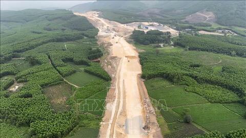 Tiến độ cao tốc Bắc - Nam giai đoạn 2 còn chậm