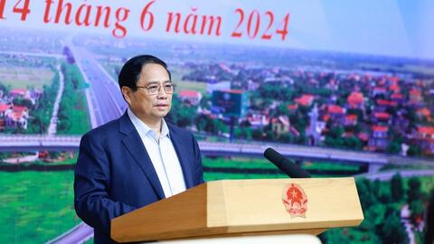 Phấn đấu hoàn thành mục tiêu 3.000km đường cao tốc trước ngày 31/12/2025