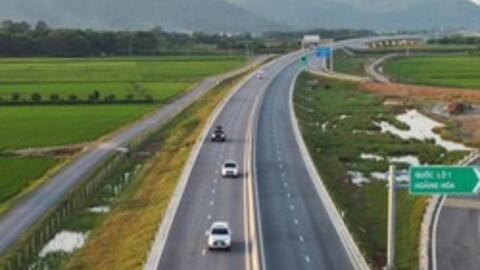 "Chỉ bàn làm, không bàn lùi" - bài 2: Mở thông cao tốc Bắc - Nam