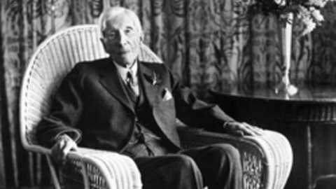 Tỷ phú Rockefeller dặn con muốn giàu phải tránh kết giao với 2 loại người và chú trọng 3 kỹ năng: Không lạ khi nhà giàu tới 7 đời
