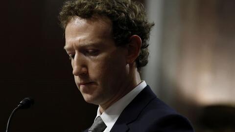 Mark Zuckerberg rất khác ở tuổi 40: Hối tiếc vì thứ đã làm từ 10 năm trước, giờ chỉ muốn tránh xa