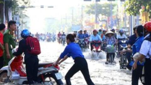 Miền Trung, Nam Bộ mưa đến bao giờ?