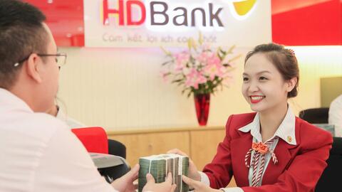 Lãi suất ngân hàng HDBank mới nhất tháng 2/2025: Gửi kỳ hạn nào có lãi suất cao nhất?