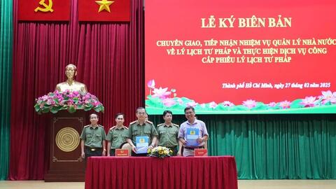 Công an TP Hồ Chí Minh chính thức tiếp nhận nhiều nhiệm vụ mới