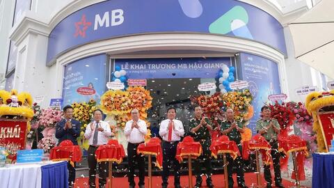MB khai trương chi nhánh Hậu Giang, thúc đẩy tài chính số