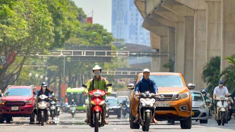 Hà Nội ngày nắng, nhiệt độ cao nhất 29-31 độ C