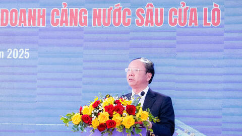 Nghệ An: Khởi công dự án Cảng nước sâu Cửa Lò