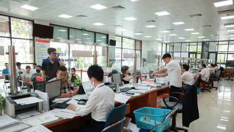 Quyết định số 185-QĐ/TW: Bộ Chính trị giao 1.878.362 biên chế năm 2026