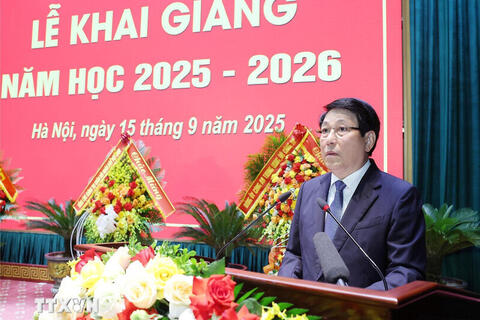 Chủ tịch nước: Học viện Quốc phòng là điểm sáng về nghiên cứu khoa học, tham mưu chiến lược