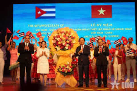 Thành phố Hồ Chí Minh kỷ niệm 65 năm thiết lập quan hệ ngoại giao Việt Nam- Cuba