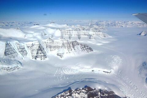 Thế giới đối mặt với nguy cơ 4.000 sông băng biến mất mỗi năm