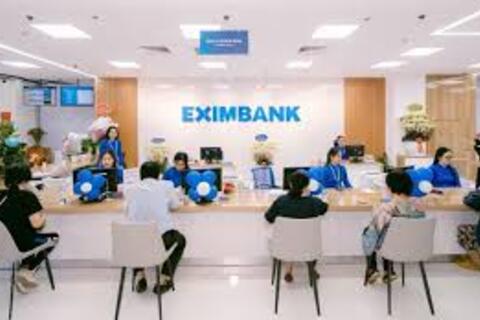 Eximbank báo lãi hơn 1.500 tỷ đồng, ưu tiên dự phòng rủi ro trong giai đoạn chuyển đổi
