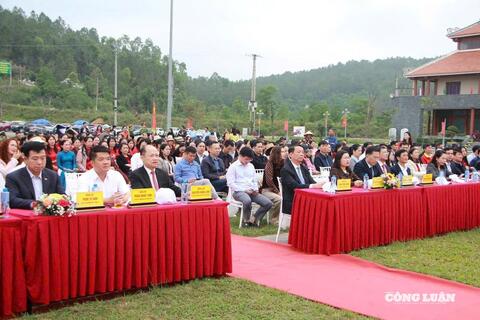 Khai hội chùa Hương Tích – Mở màn ấn tượng cho năm du lịch Hà Tĩnh 2026