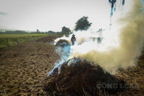 Drone phát hiện hơn 110 điểm nguy cơ ô nhiễm từ công trình và làng nghề ở Hà Nội