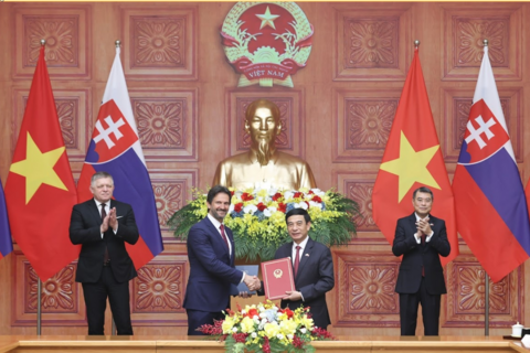 Việt Nam - Slovakia trao nhiều văn kiện hợp tác quan trọng