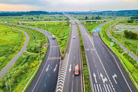 Sắp có cơ chế riêng phát hành trái phiếu cho các 'siêu' dự án hạ tầng