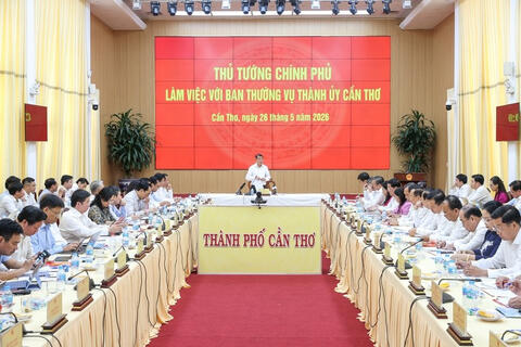 Thủ tướng Lê Minh Hưng: Cần Thơ cần đẩy nhanh tiến độ các dự án trọng điểm tầm cỡ quốc gia, quốc tế