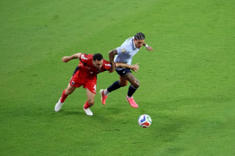 Đội tuyển Uruguay chia điểm đáng tiếc trước Cabo Verde