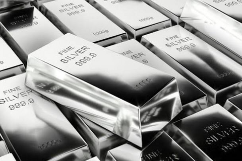 Bạc tiếp tục là tâm điểm dòng tiền trên thị trường kim loại