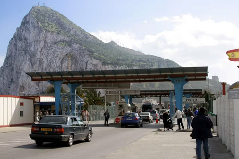 Chính thức dỡ bỏ kiểm soát biên giới Gibraltar - Tây Ban Nha