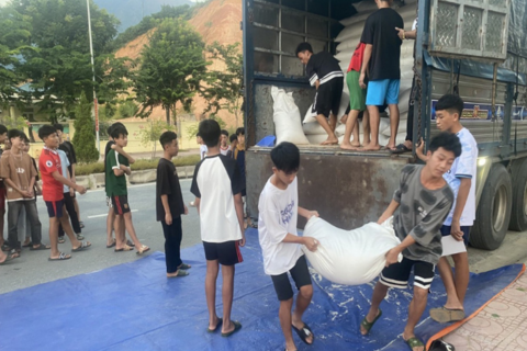 Thủ tướng yêu cầu xác minh việc học sinh Điện Biên cần hỗ trợ gạo để đến trường