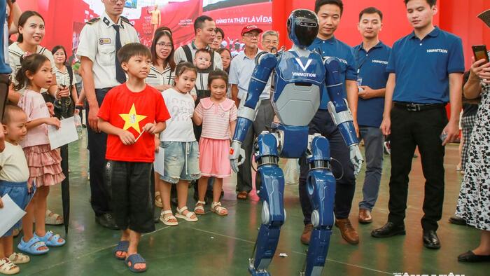<a href="/cong-nghe" title="Công nghệ" rel="dofollow">Công nghệ</a>