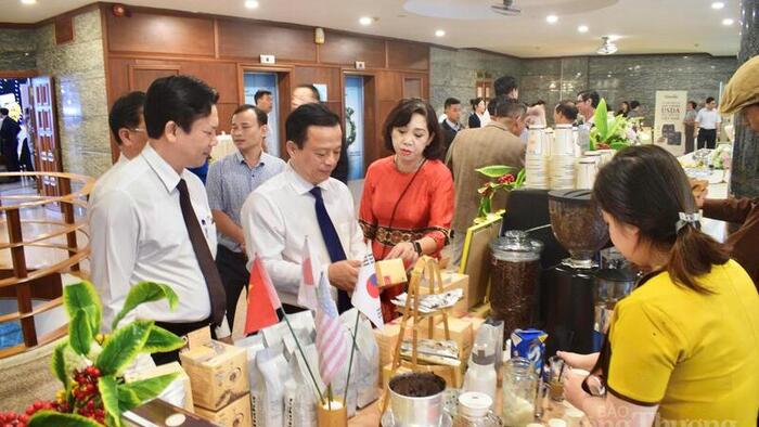 <a href="/tin-tuc-su-kien" title="Tin tức - Sự kiện" rel="dofollow">Tin tức - Sự kiện</a>