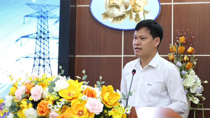 <a href="/thuong-gia" title="Thương gia" rel="dofollow">Thương gia</a>