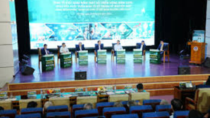 <a href="/tai-chinh" title="Tài chính" rel="dofollow">Tài chính</a>