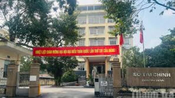 <a href="/tai-chinh" title="Tài chính" rel="dofollow">Tài chính</a>