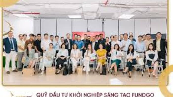 <a href="/thuong-gia" title="Thương gia" rel="dofollow">Thương gia</a>