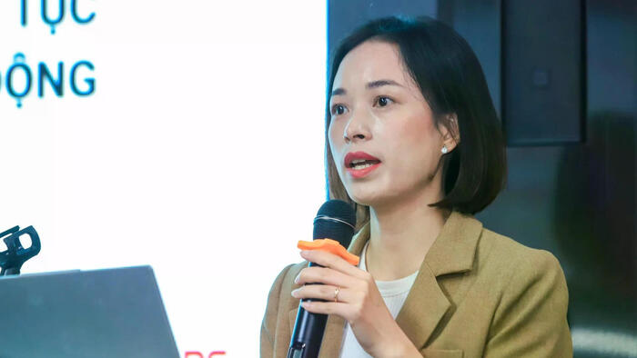 <a href="/thuong-gia" title="Thương gia" rel="dofollow">Thương gia</a>